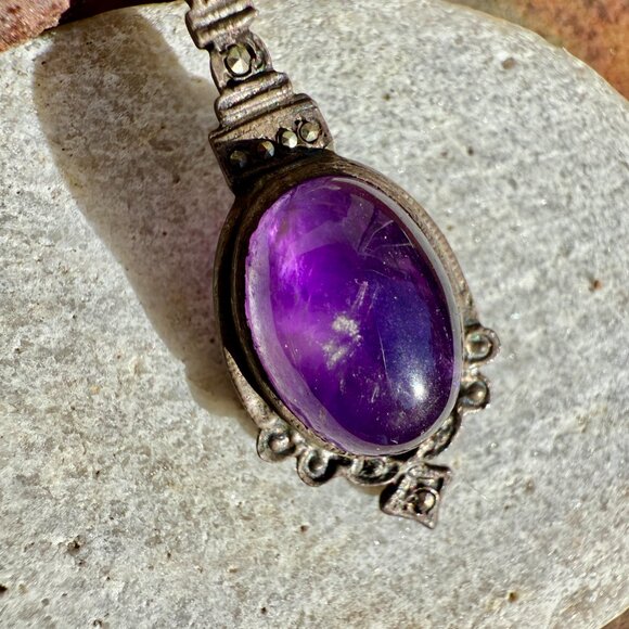 Vintage Sterling Silver Grape Amethyst Marcasite Pierced Earrings - Picture 3 of 7